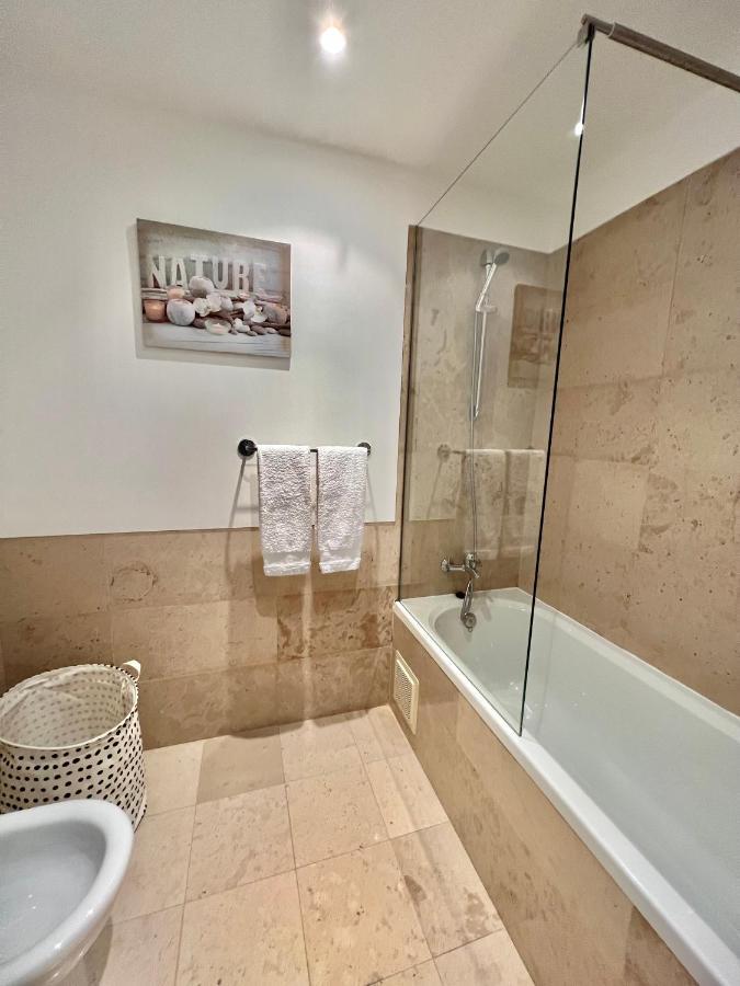 Superbe Appartement Spacieux Avec Terrasse Vue Piscine Βιλαμούρα Εξωτερικό φωτογραφία